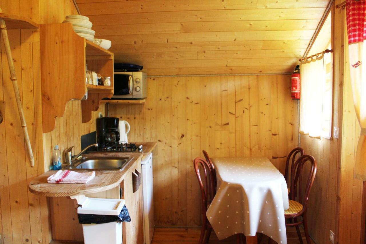 Domaine De Syam - Gites, Chambres D'Hotes & Cabanes Εξωτερικό φωτογραφία